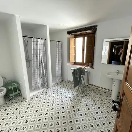 Caserio 'the Formicary' * Antezana de la Ribera